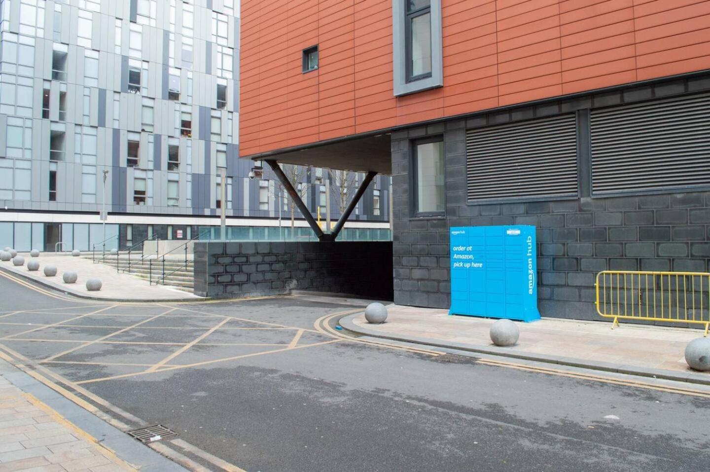 Stunning Mersey View Flat W Parking In Liverpool Exterior foto